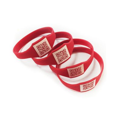 Pulseiras de silicone com código QR dinâmico